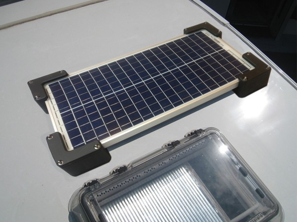 Fixation CAMPING-CAR panneau solaire cadre 30mm | UNIFIX 1.C30