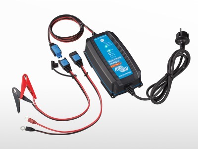 Blue Smart IP65 Charger 12/15(1) 230V CEE 7/17 Victron | 12V / 15A
