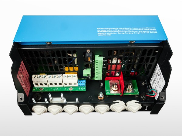 Connexions du Multiplus-2