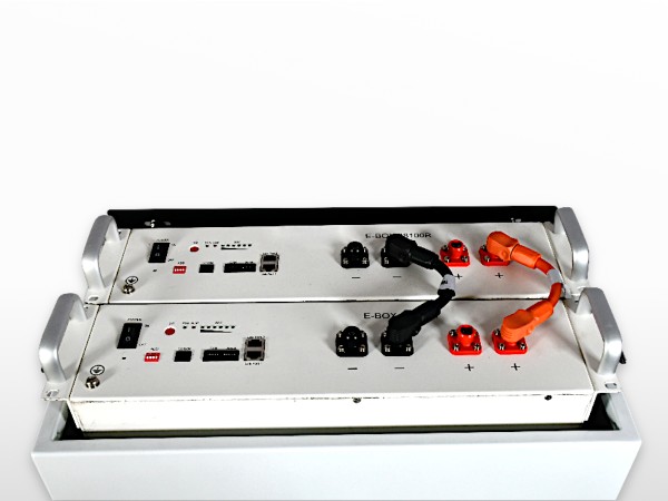 Armoire d'intérieur pour 2 batteries PYTES E-Box