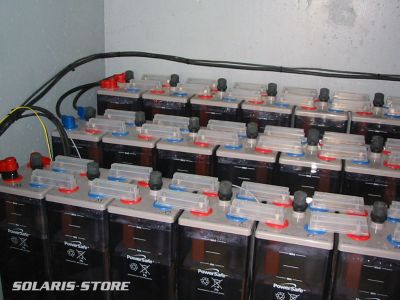 Haute-Loire (43) / Parc de batteries solaires PowerSafe