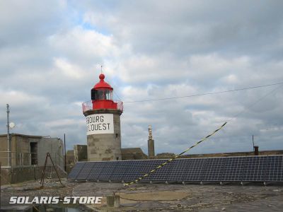 Manche (50) / Centrale solaire pour alimenter en totale autonomie le phare du fort de l&#39;ouest &agrave; Cherbourg 