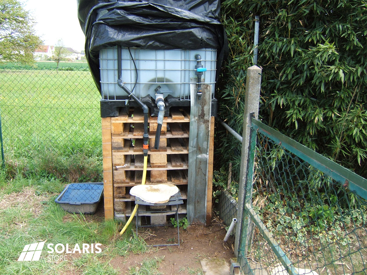 Cuve remplie par la pompe solaire