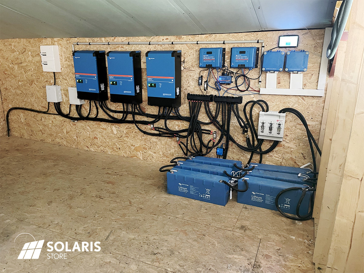 Installation électrique ESS Multiplus 2 triphasé et batteries lithium