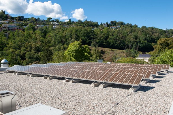 Installation solaire pionnière en Suisse, étude sur la durée de vie des panneaux